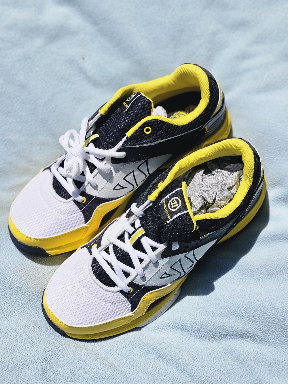 New Warrior Lacrosse Sneaker Size 5.5